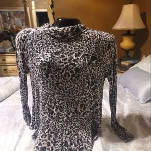 Cupio Animal Print Long Sleeve Top